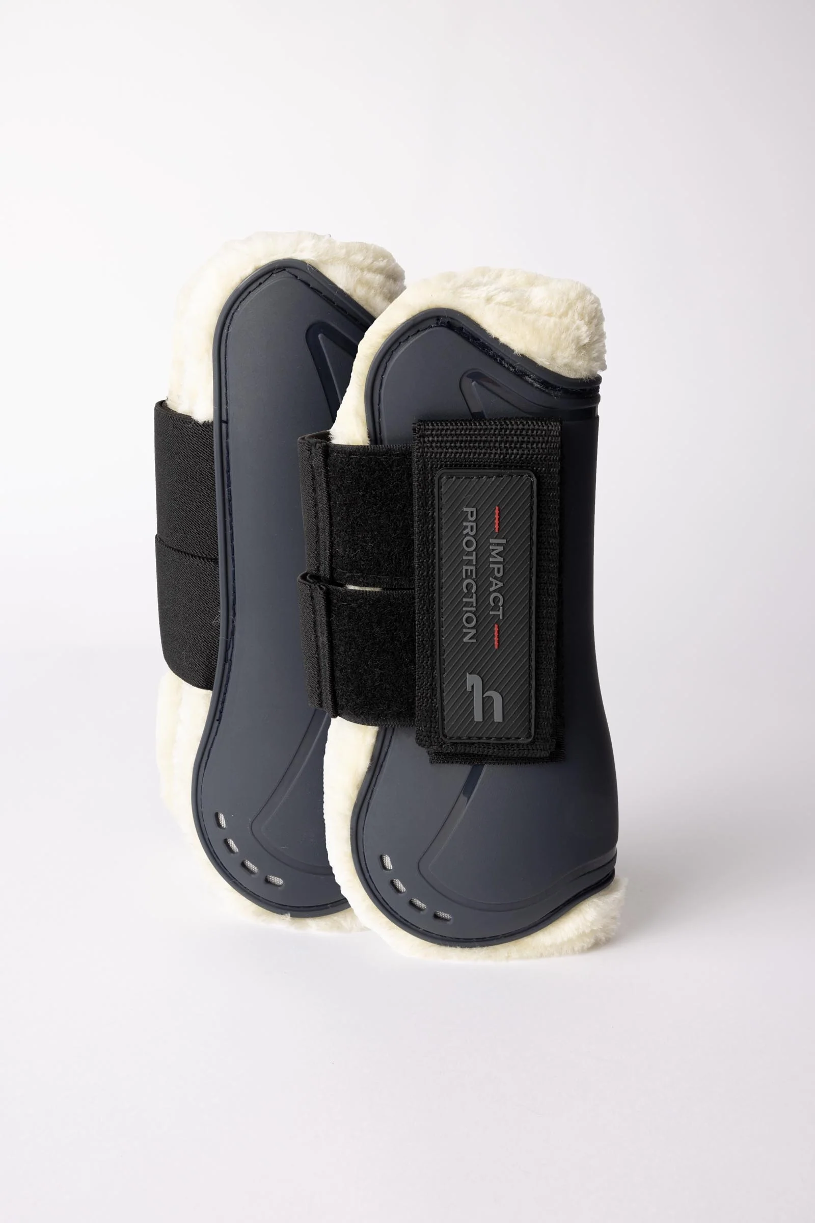 Armour Airflow Ochraniacze z sztucznym futrem Navy C